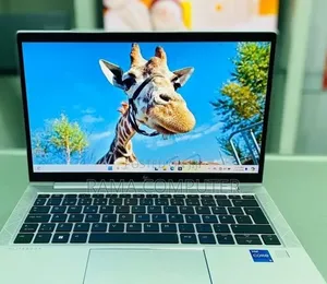 New Laptop HP EliteBook 830 G8 16GB Intel Core i5 SSD 512GB