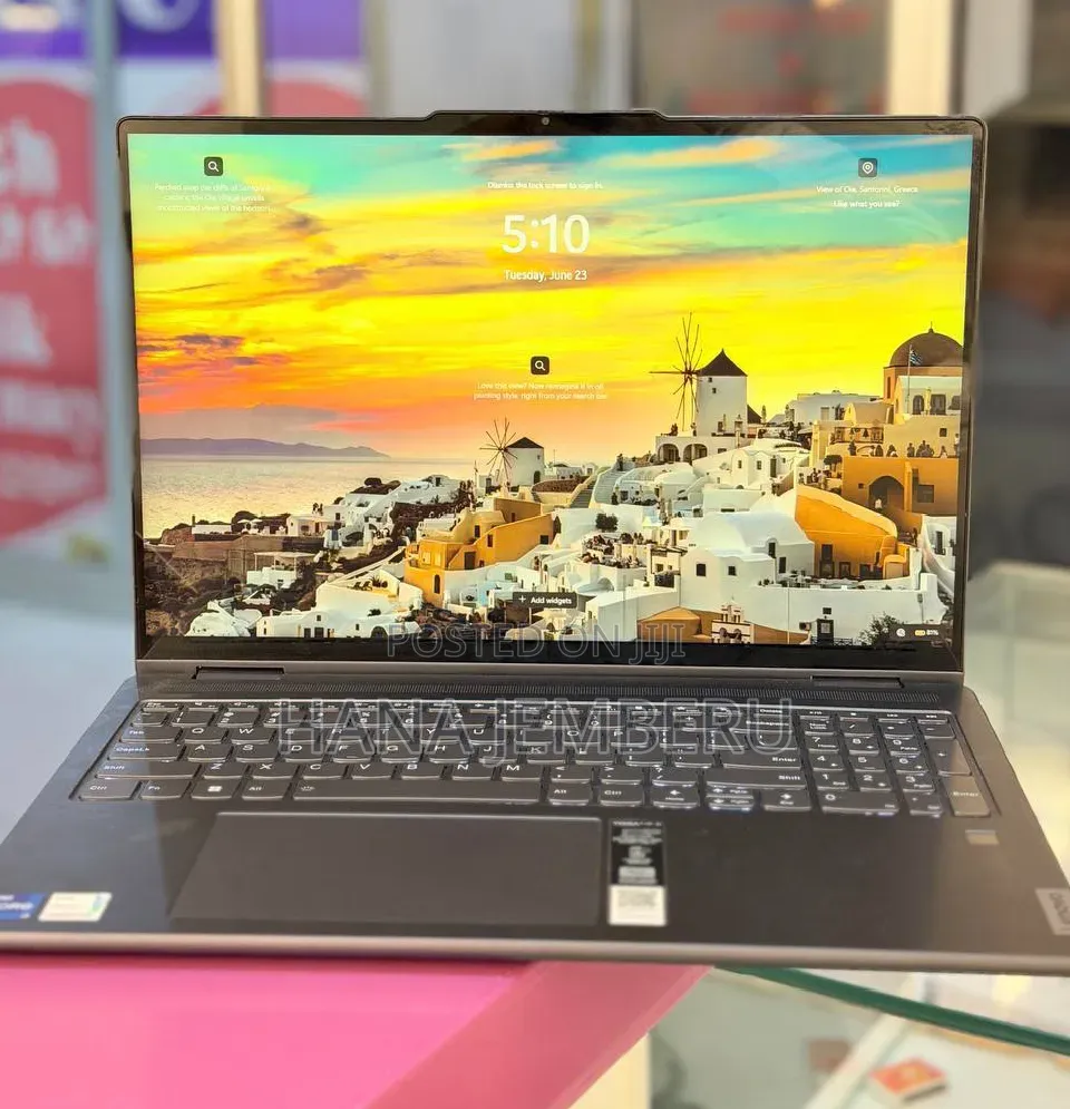 New Laptop Lenovo Yoga 7i 16GB Intel Core i7 SSD 512GB