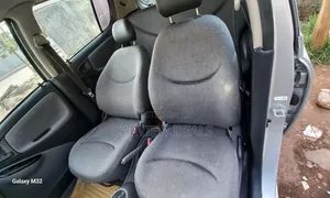 Toyota Vitz 2001 Silver