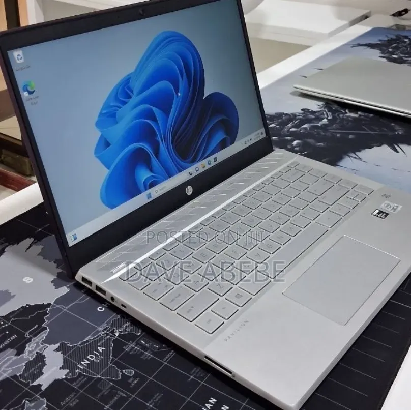 New Laptop HP Pavilion 14 8GB Intel Core i5 SSD 512GB