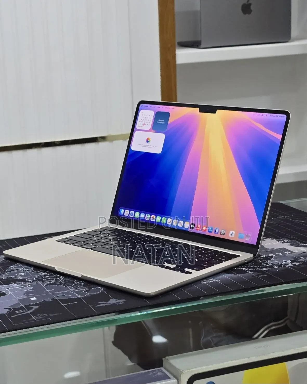 New Laptop Apple MacBook Air 2022 M2 16GB Apple M2 SSD 256GB