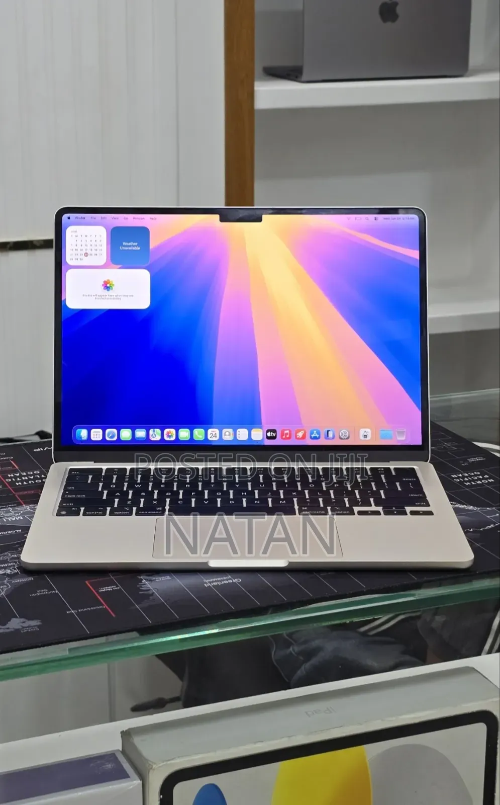 New Laptop Apple MacBook Air 2022 M2 16GB Apple M2 SSD 256GB