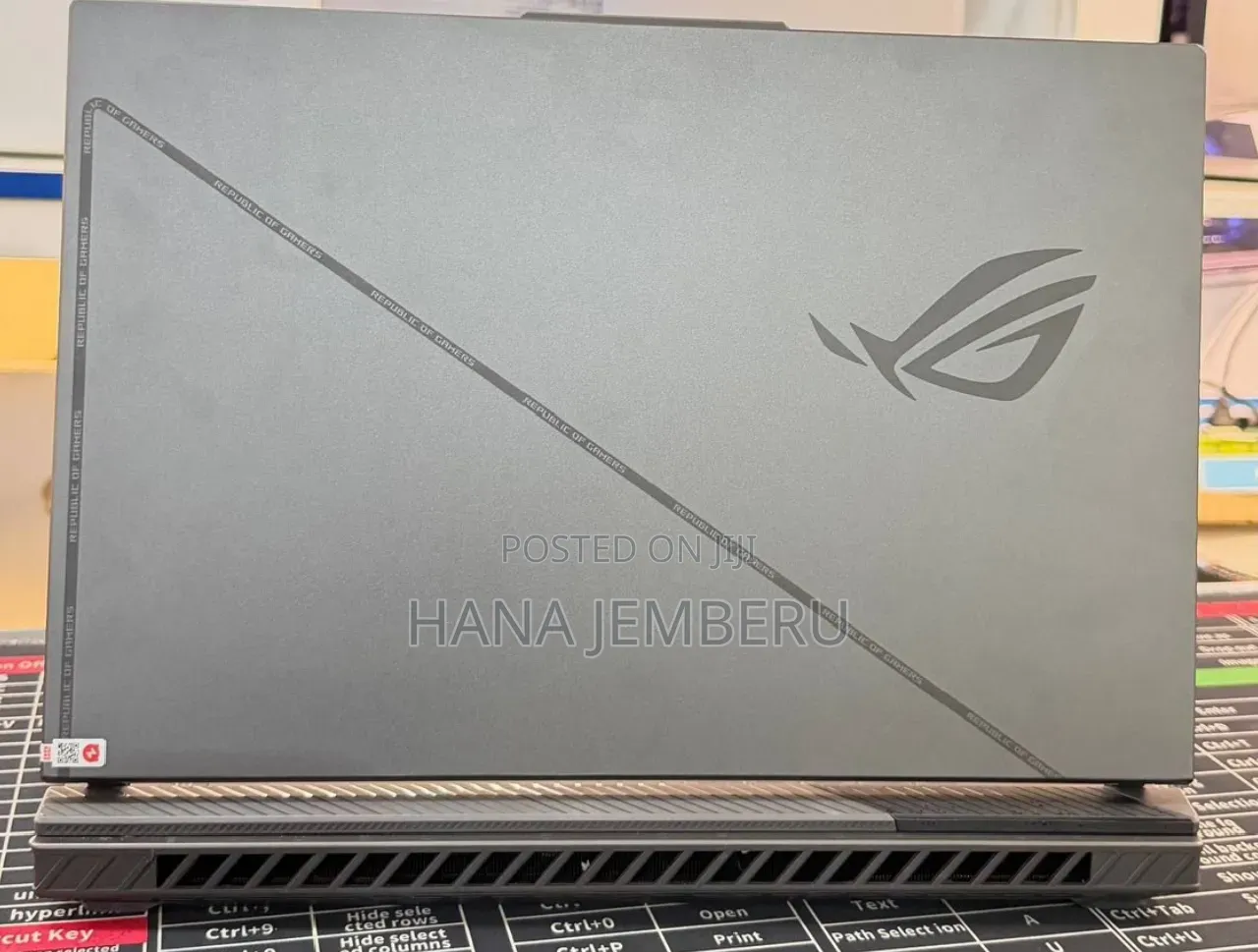 New Laptop Asus ROG Strix G15 16GB Intel Core i9 SSD 1T