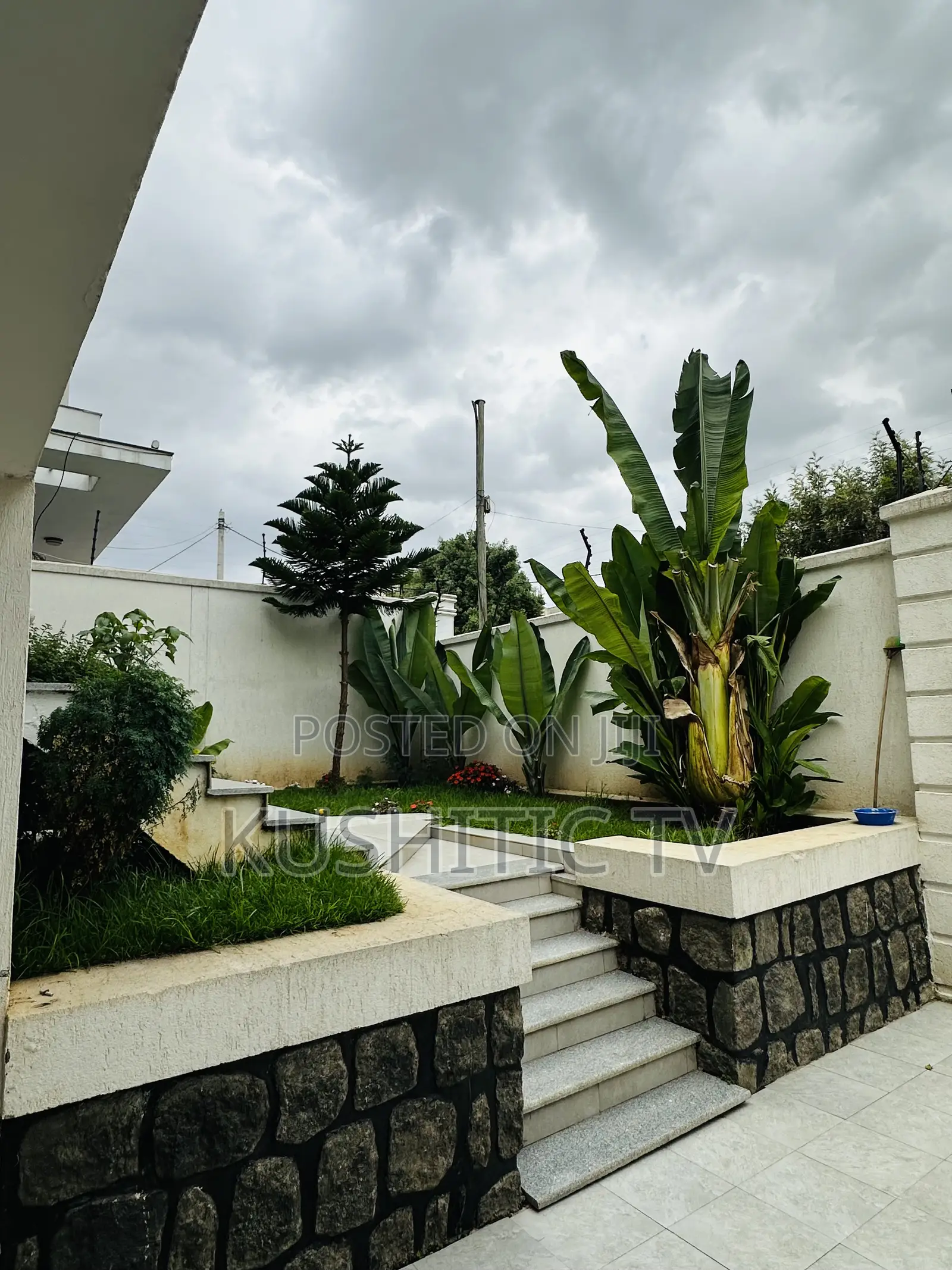 Furnished 10bdrm House in Bole for rent