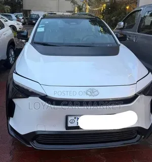 Toyota bZ4X 2022 White