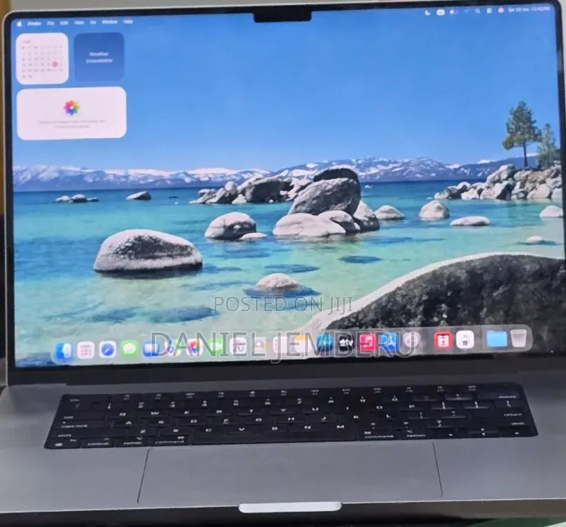 New Laptop Apple MacBook Pro 2021 M1 32GB Apple M1 Pro SSD 512GB