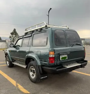 Toyota Land Cruiser 1993 Green