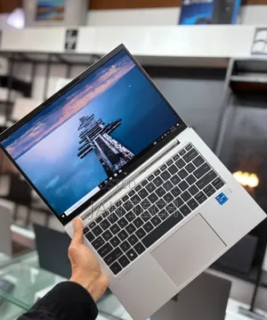 New Laptop HP EliteBook 840 G9 16GB Intel Core i7 SSD 512GB