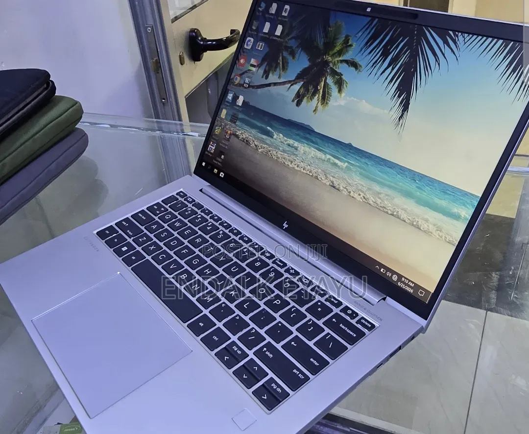New Laptop HP EliteBook 845 G10 16GB AMD Ryzen 5 SSD 512GB