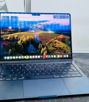 New Laptop Apple MacBook Air 2022 M2 16GB Apple M2 SSD 512GB