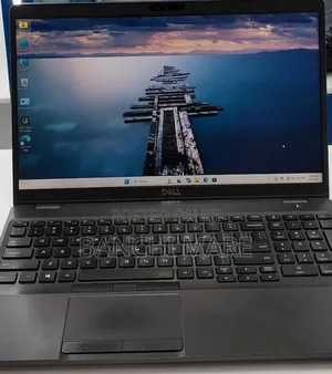 New Laptop Dell Precision 3541 16GB Intel Core i7 SSD 512GB