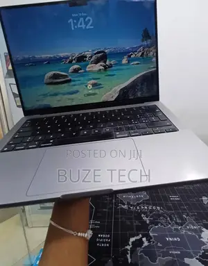 New Laptop Apple MacBook Pro 2021 M1 16GB Apple M1 Pro SSD 512GB