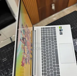 New Laptop HP 16GB Intel Core i7 SSD 1T