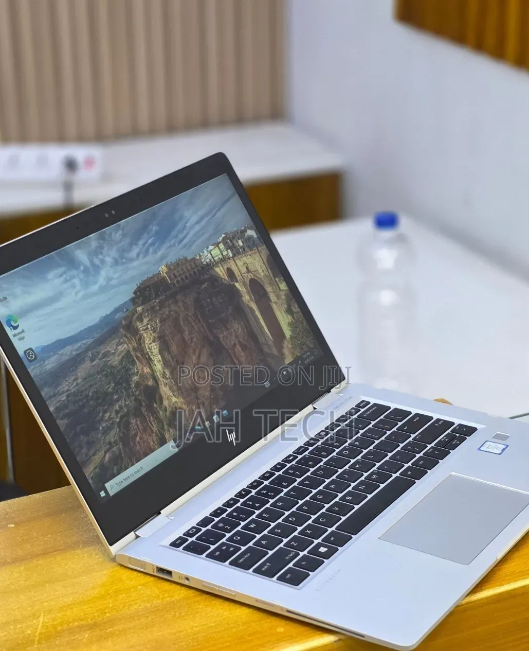 New Laptop HP EliteBook X360 1030 16GB Intel Core i5 SSD 512GB