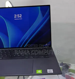 New Laptop Dell 16GB Intel Core i7 SSD 512GB