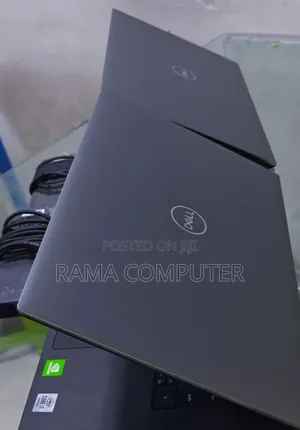 New Laptop Dell 16GB Intel Core i7 SSD 512GB