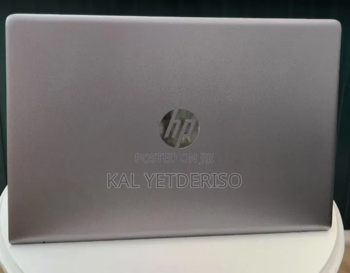 New Laptop HP 16GB Intel Core i7 SSD 512GB