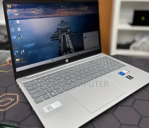 New Laptop HP 16GB Intel Core i5 SSD 1T