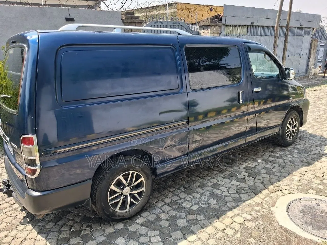 Toyota HiAce 2008 Silver