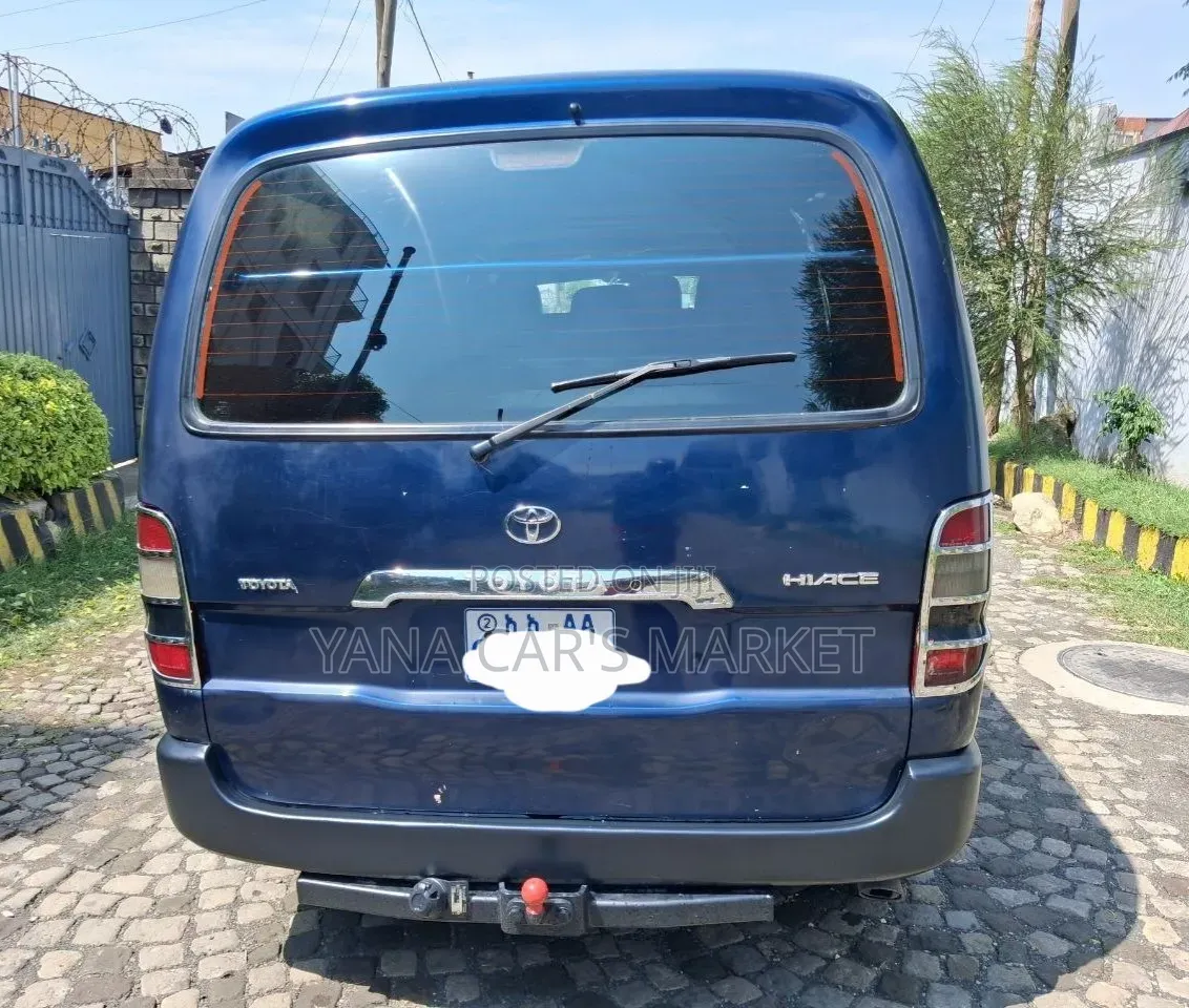 Toyota HiAce 2008 Silver