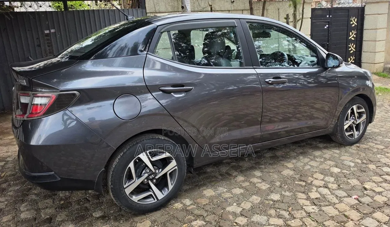 Hyundai I10 2022 Black