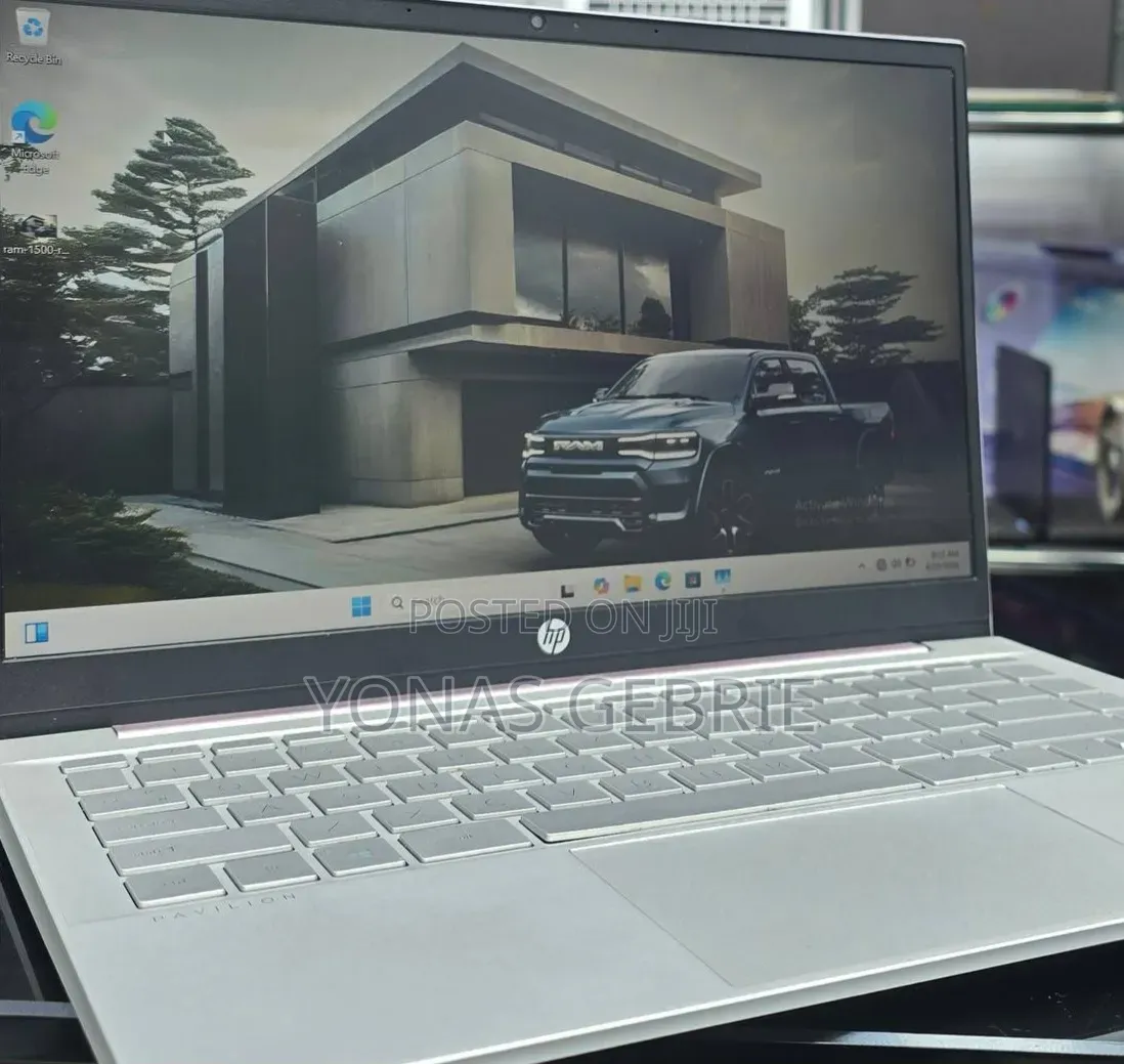 New Laptop HP Pavilion 14 16GB Intel Core i5 SSD 512GB