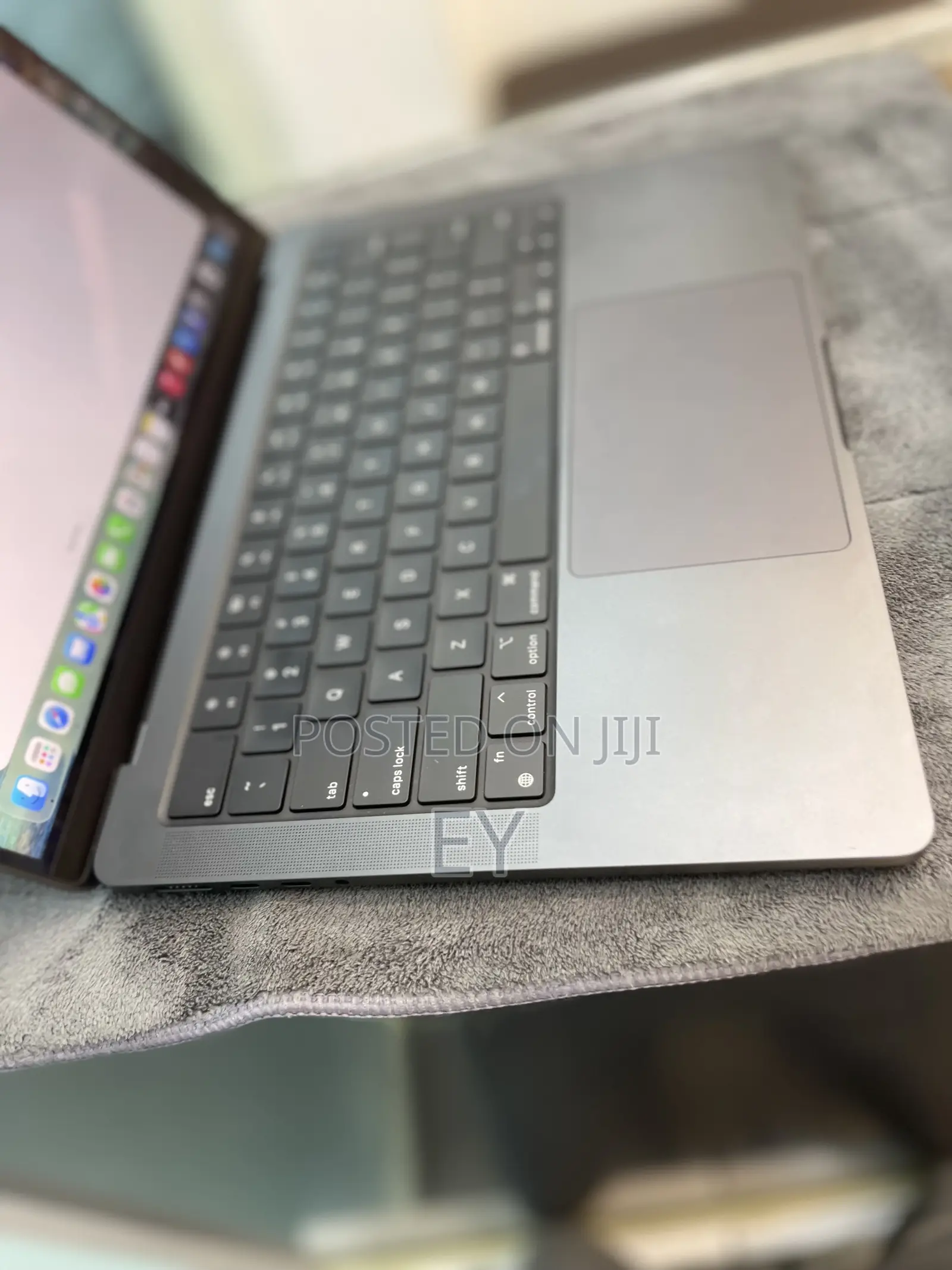 Laptop Apple MacBook Pro 2024 M4 Pro 24GB Apple M4 Pro eMMC 512GB