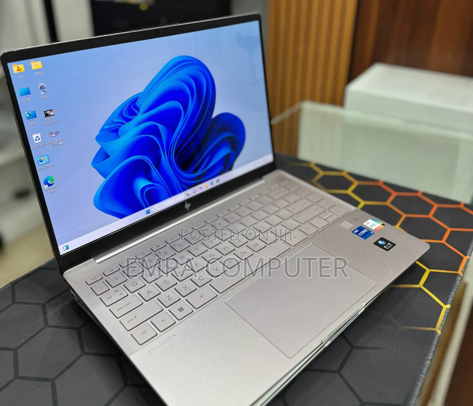 New Laptop HP 16GB Intel Core i7 SSD 512GB