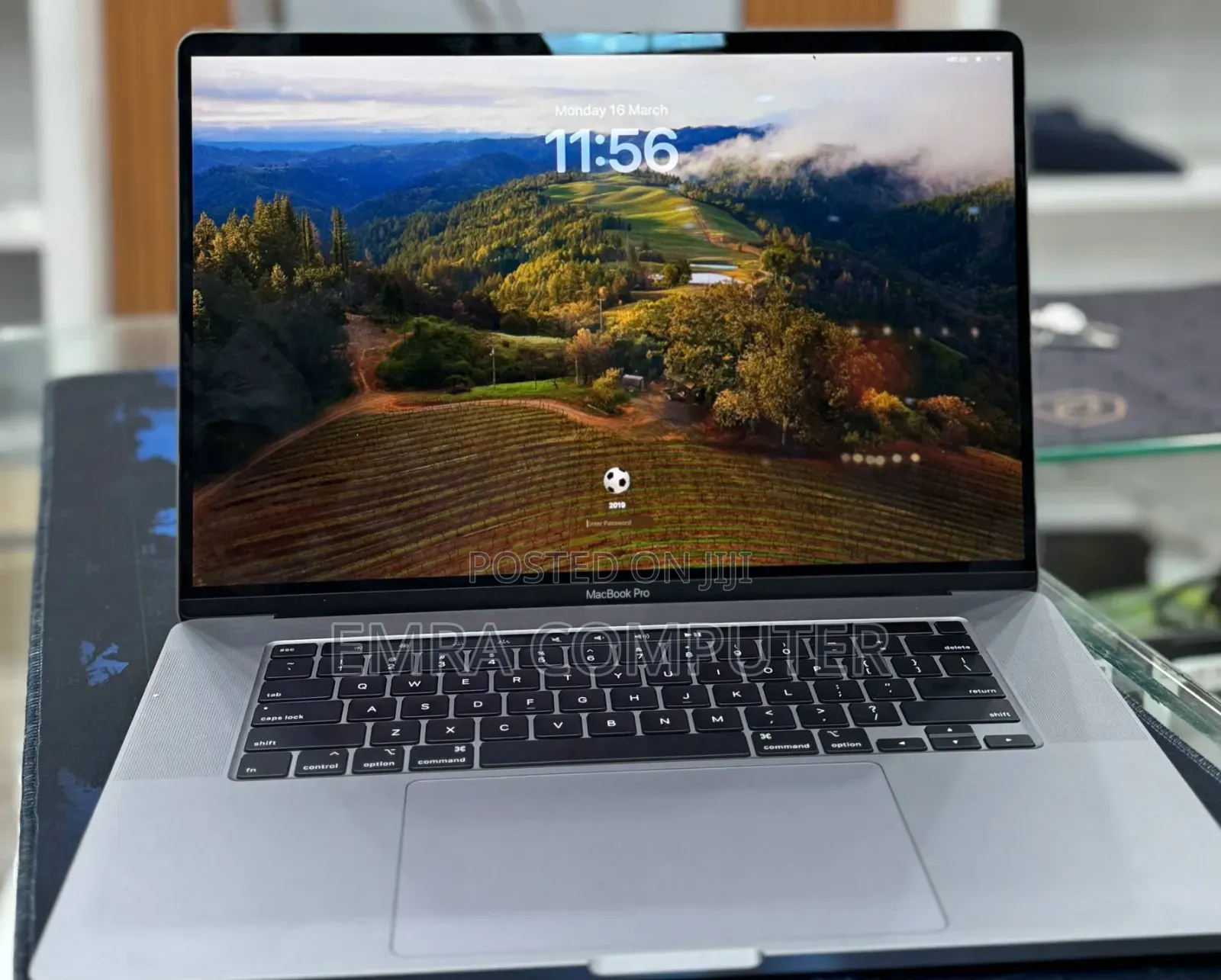 New Laptop 16GB Intel Core i7 SSD 512GB