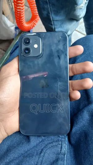 Apple iPhone 12 64 GB Black