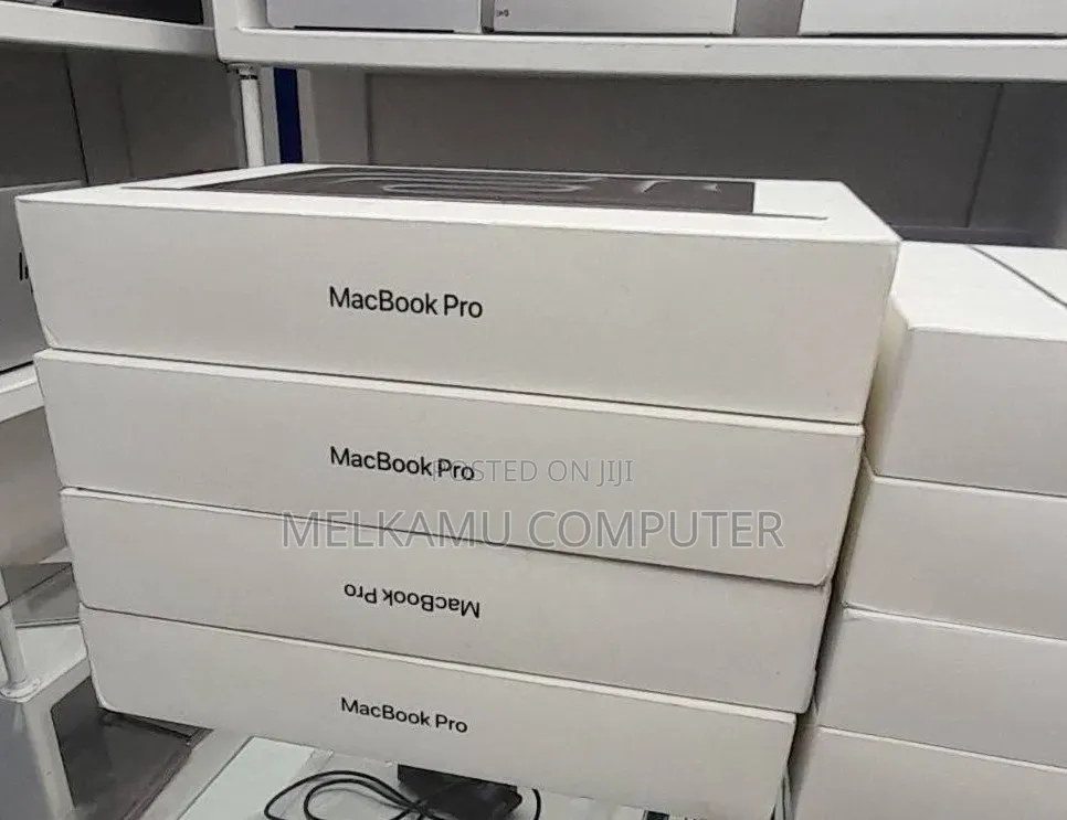 New Laptop Apple MacBook Air 2026 M5 24GB Apple M5 SSD 1T