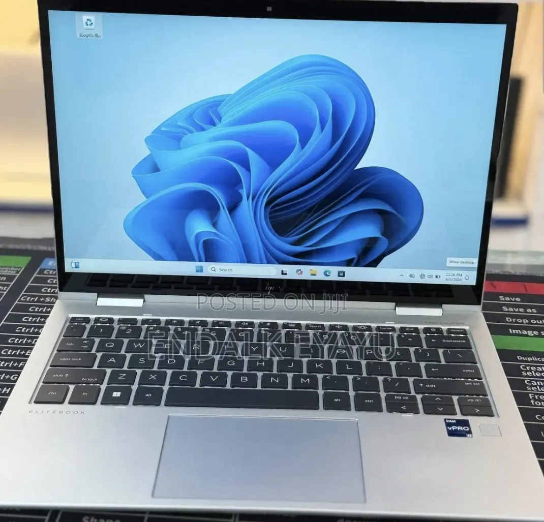 New Laptop HP EliteBook 830 G9 16GB Intel Core i7 SSD 512GB
