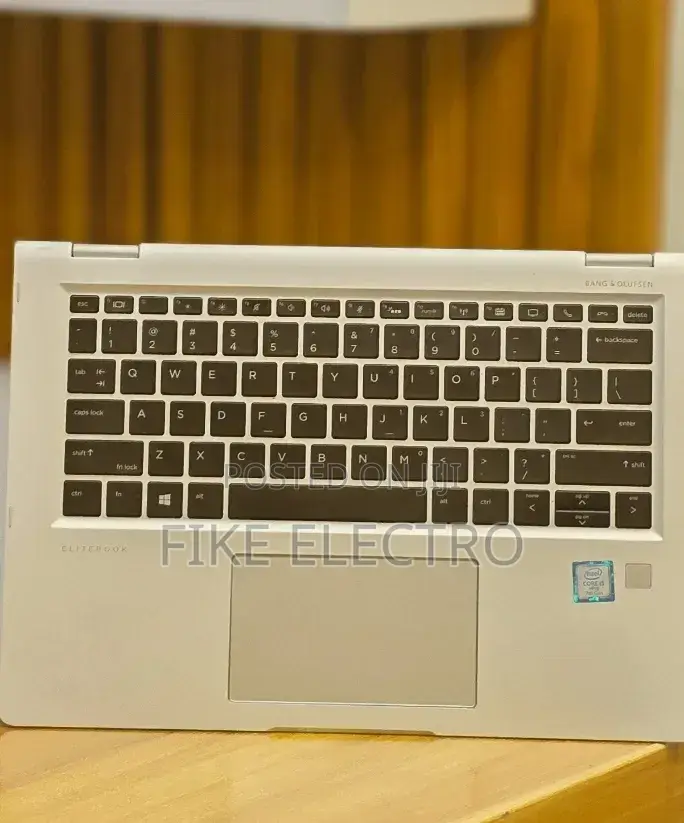 New Laptop HP EliteBook x360 1030 G2 16GB Intel Core i5 SSD 512GB