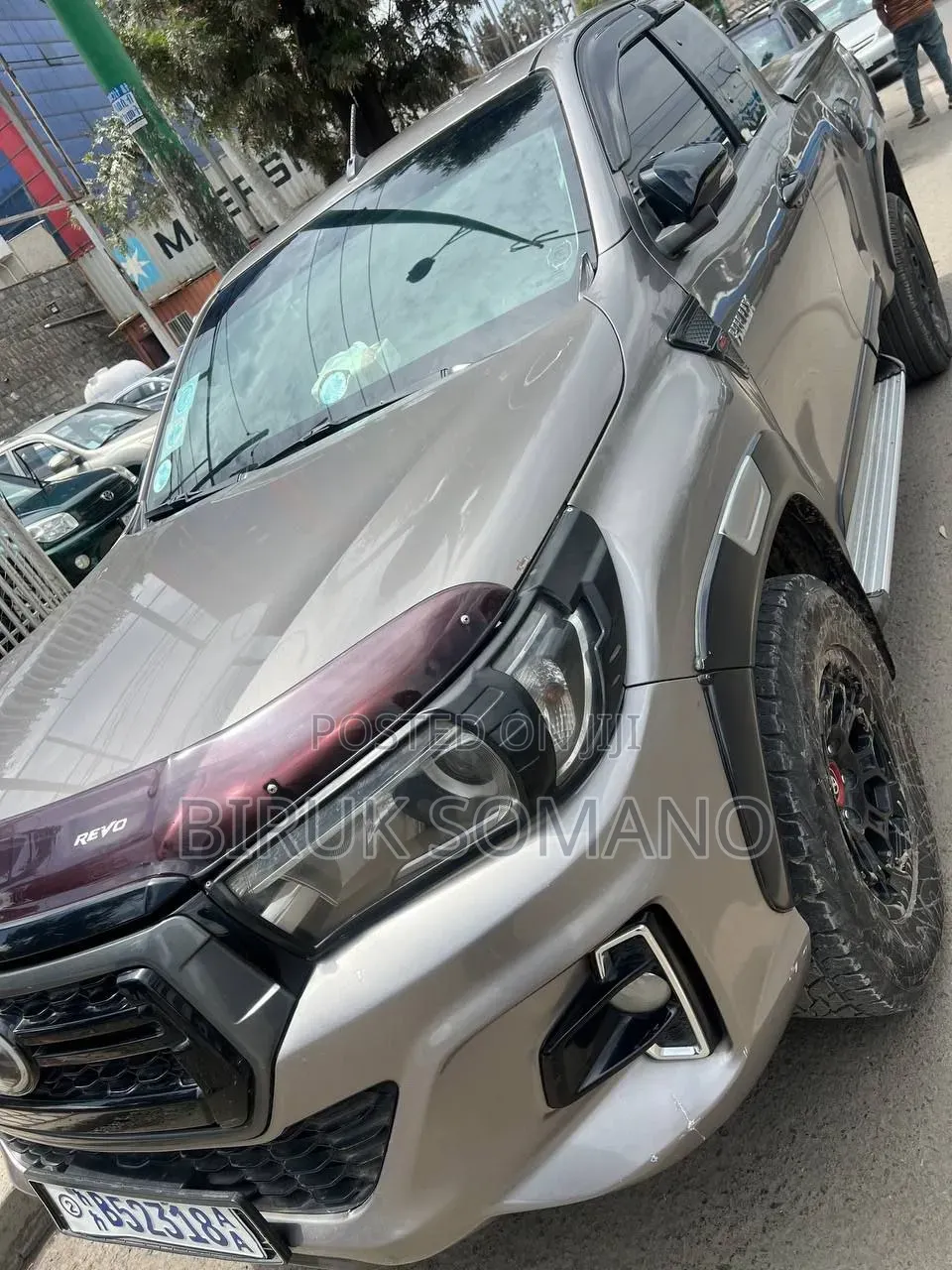 Toyota Hilux 2020 Gray