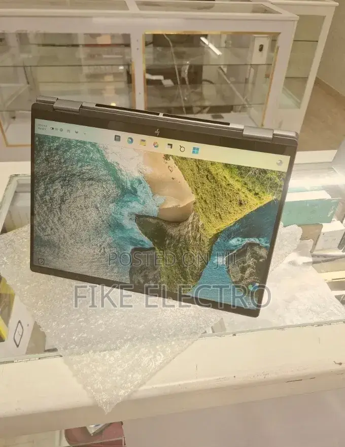 New HP Envy x360 Convertible 15 es2xx 16GB Intel Core Ultra 7 SSD 1T