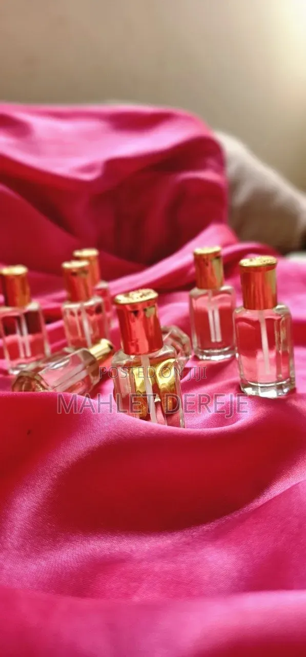 Lomita Oil Perfume