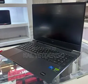 New Laptop HP 16GB Intel Core i5 SSD 512GB