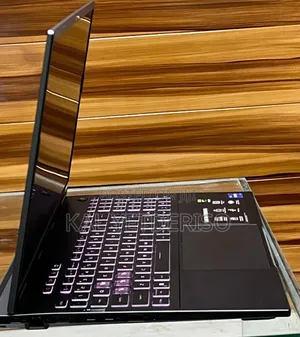 New Laptop Dell 8GB Intel Core i5 SSD 256GB