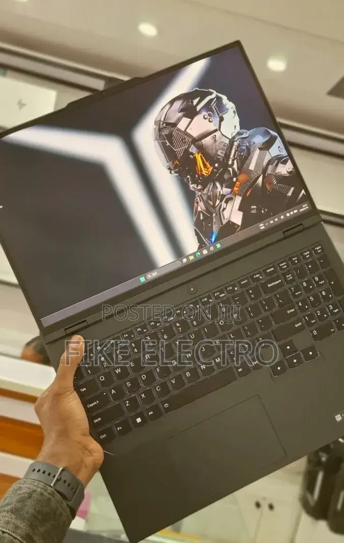 New Lenovo Legion Y7000P IRX9 Gaming Laptop 16GB Intel Core i9 SSD 1T
