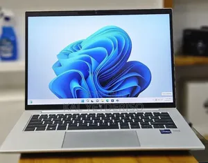 New Laptop HP EliteBook 830 G8 16GB Intel Core i5 SSD 512GB
