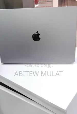 New Laptop Apple MacBook Pro 2021 M1 32GB Apple M1 Pro SSD 1T