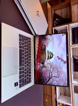 New Laptop HP EliteBook 840 10 8GB Intel Core i7 SSD 1T