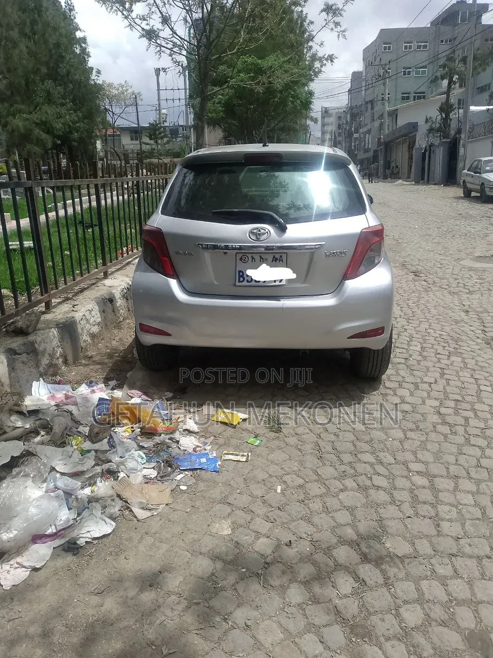 Toyota Yaris 2013 Silver