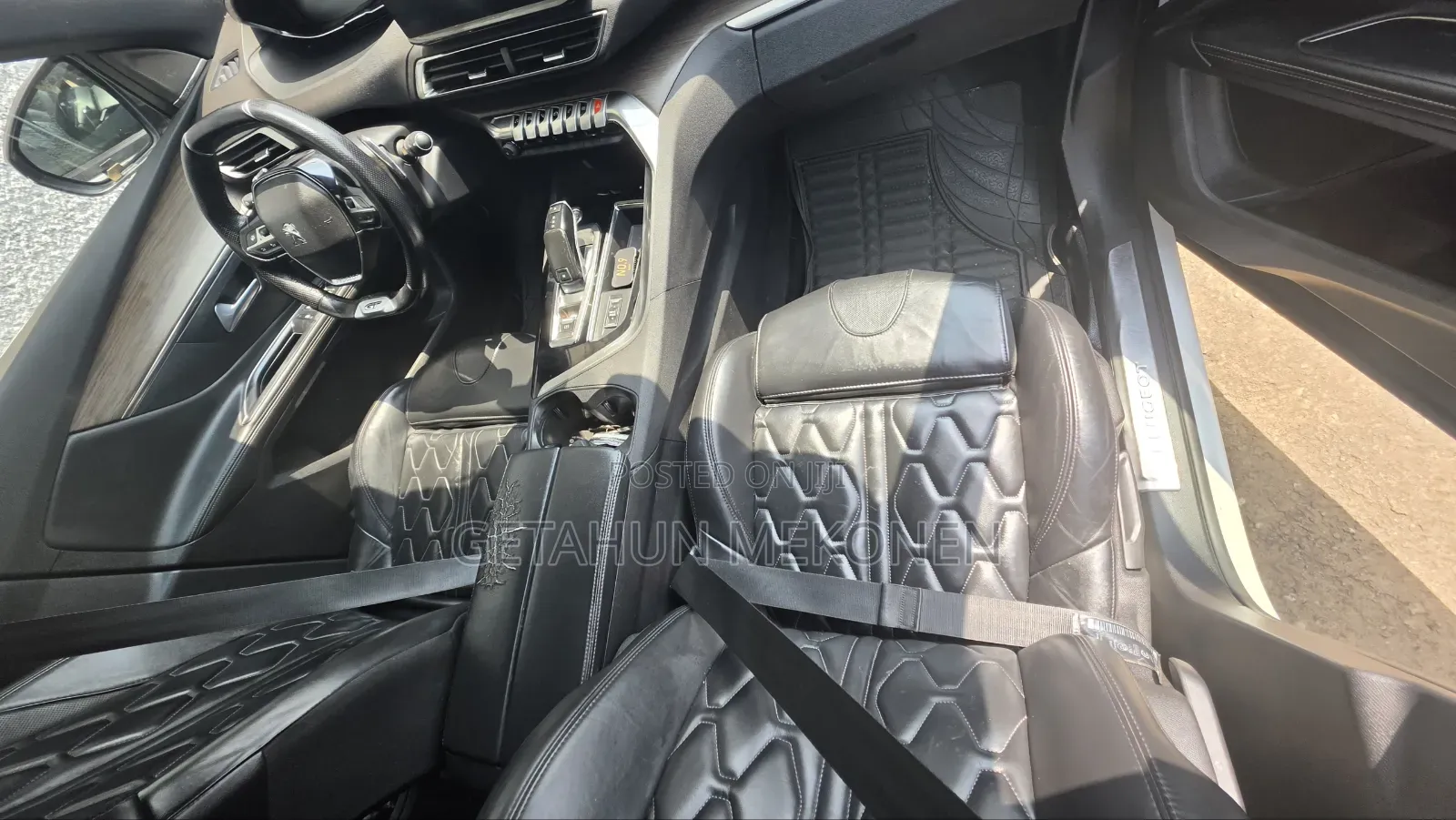 Peugeot 5008 2022 White
