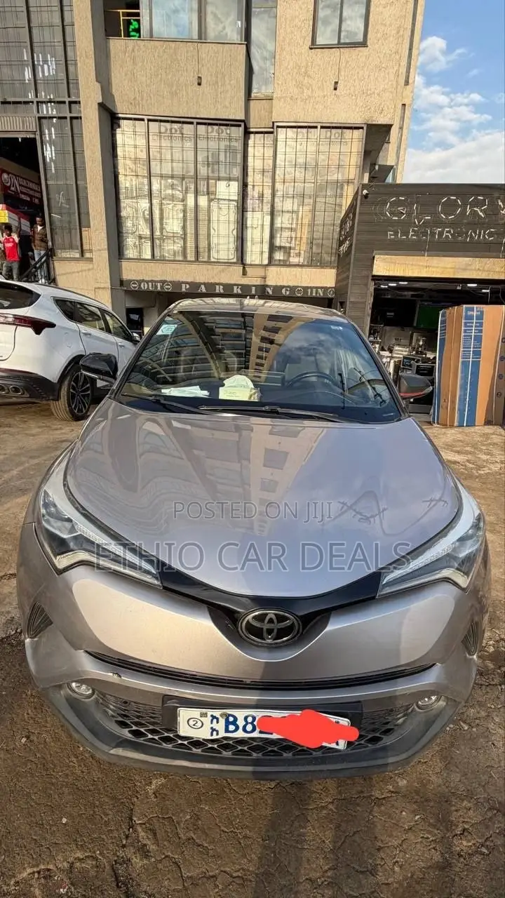 Toyota C-HR 2020 Silver