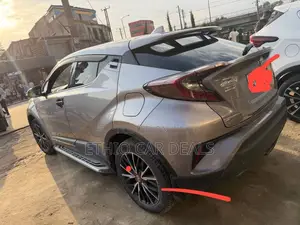 Toyota C-HR 2020 Silver