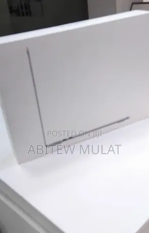 New Laptop Apple MacBook Air 2026 M5 16GB Apple M5 SSD 512GB