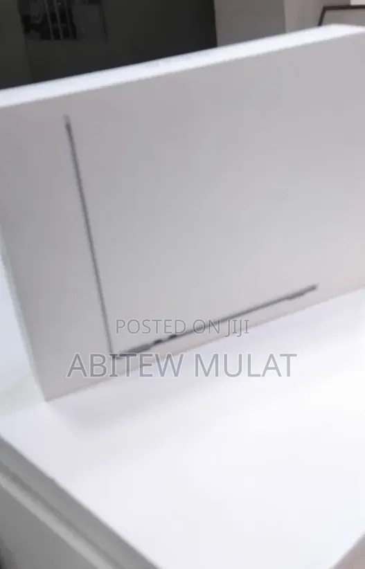 New Laptop Apple MacBook Air 2026 M5 16GB Apple M5 SSD 512GB