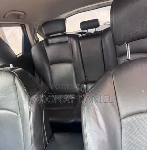 Nissan 100 2007 Silver
