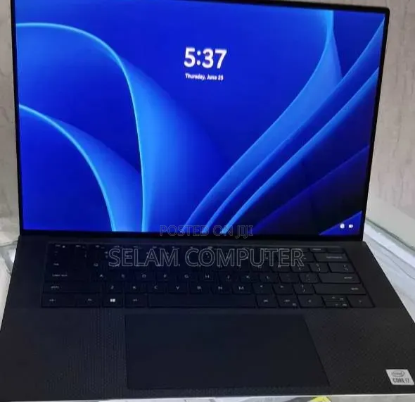New Laptop Dell XPS 15 16GB Intel Core i7 SSD 512GB